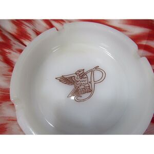 Vintage Ashtray Phoenix White Glass Has A Chip‎